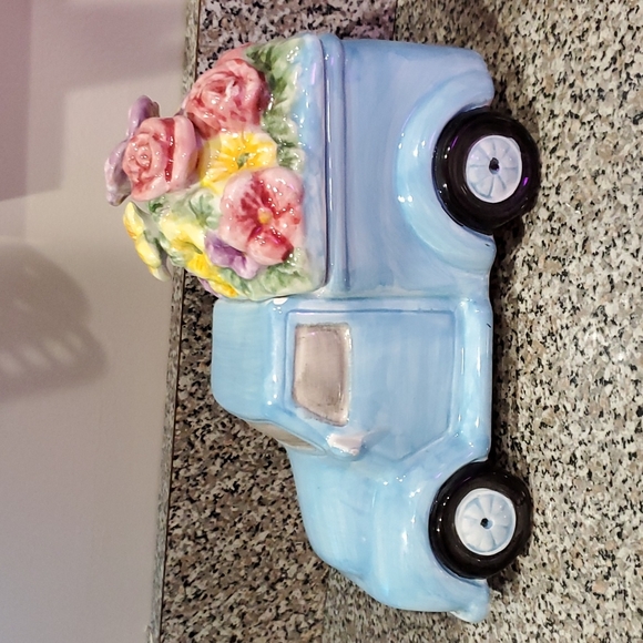 COOKIEJAR - Picture 7 of 9